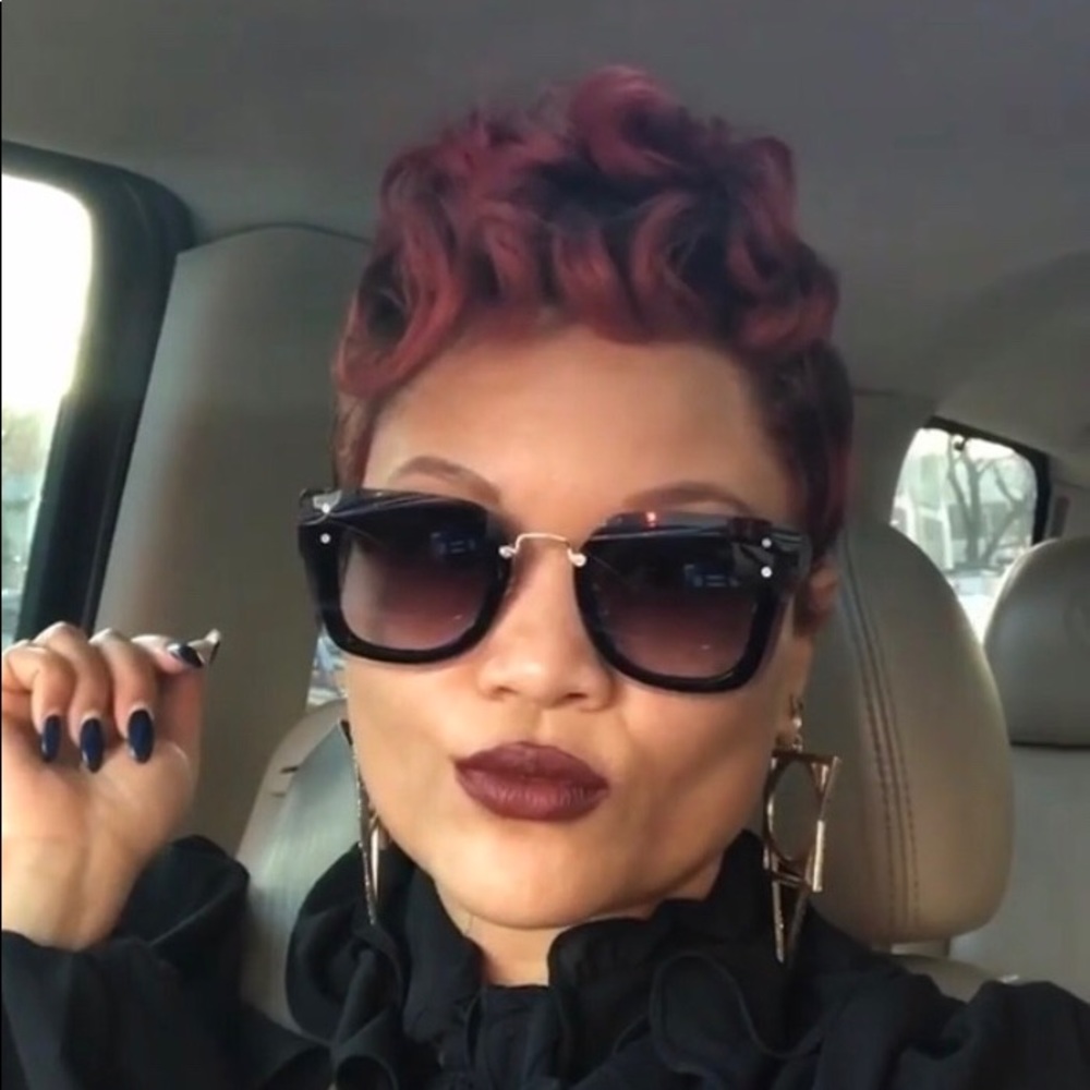 Sunglasses - Picture 2 of 3